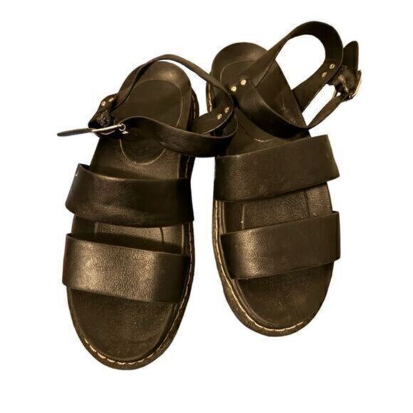 Sandals  - Picture 1 of 12
